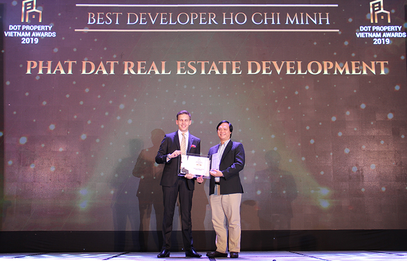 Phat Dat honered Best Developer in HCM - 2019 Award