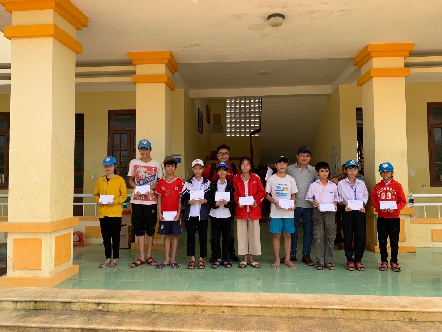 Phát Đạt hỗ trợ đồng bào nghèo Quảng Bình khắc phục hậu quả sau cơn lũ lịch sử