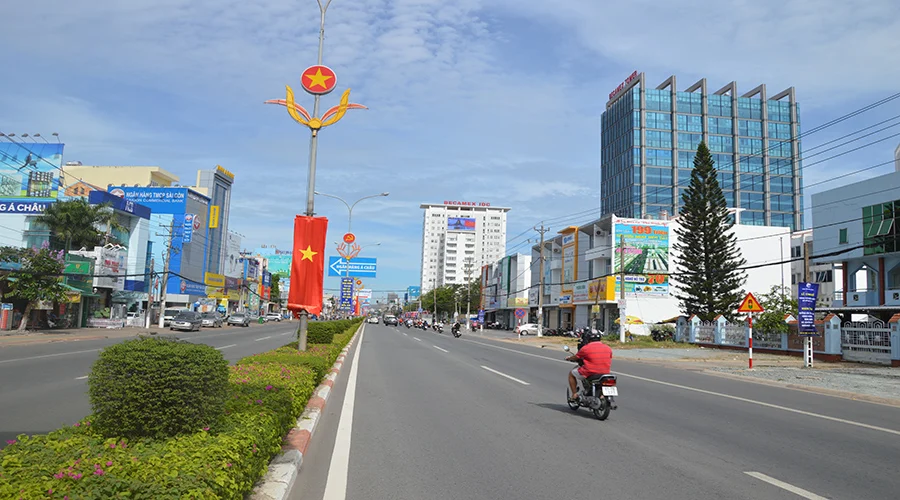Bình Dương: Đưa QL13 thành đại lộ, Thuận An thành trung tâm tài chính mới