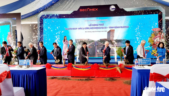 Khởi công mở rộng quốc lộ 13 nối TP.HCM - Bình Dương lên 8 làn xe