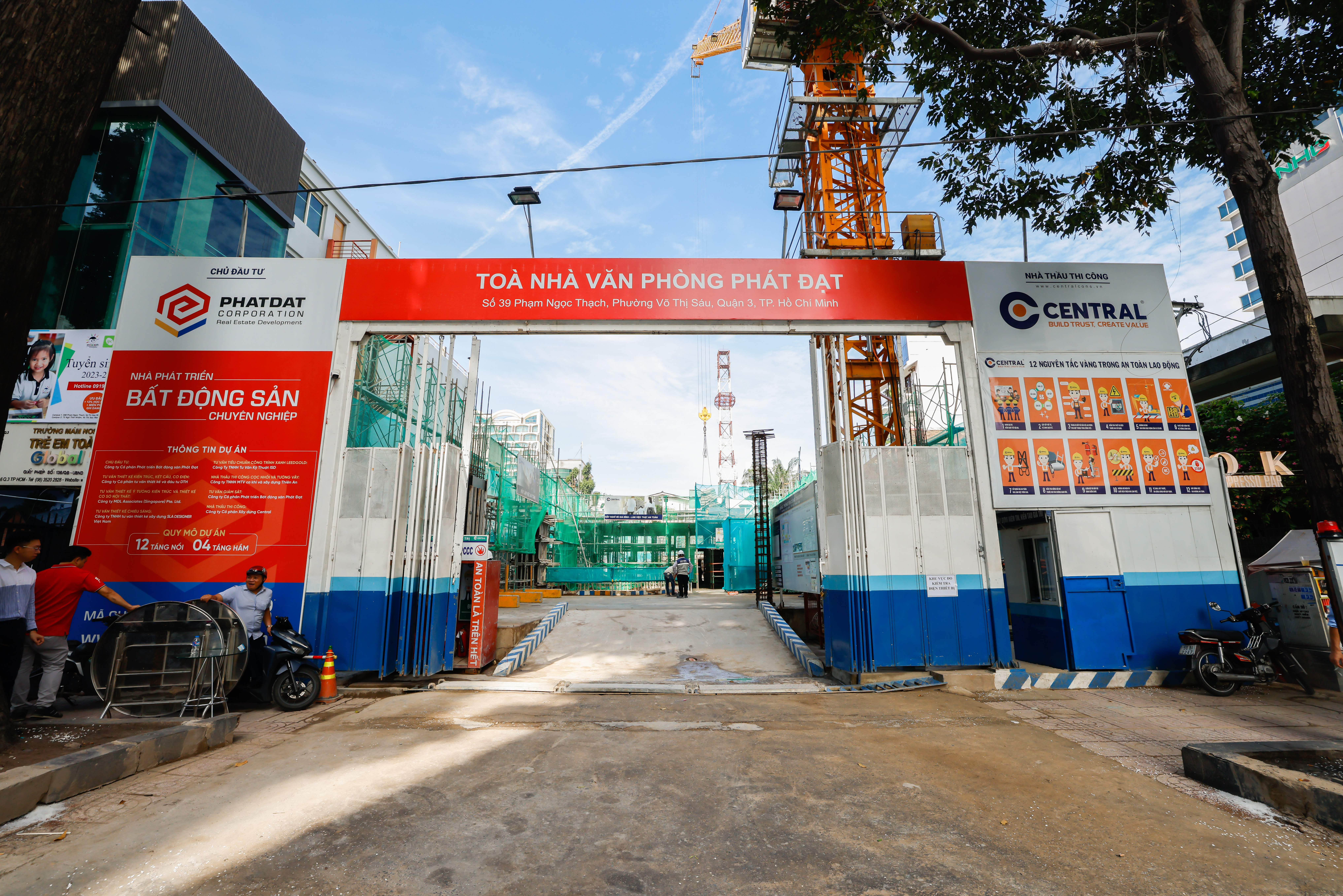 The completion of the underground structure of Phat Dat's office building