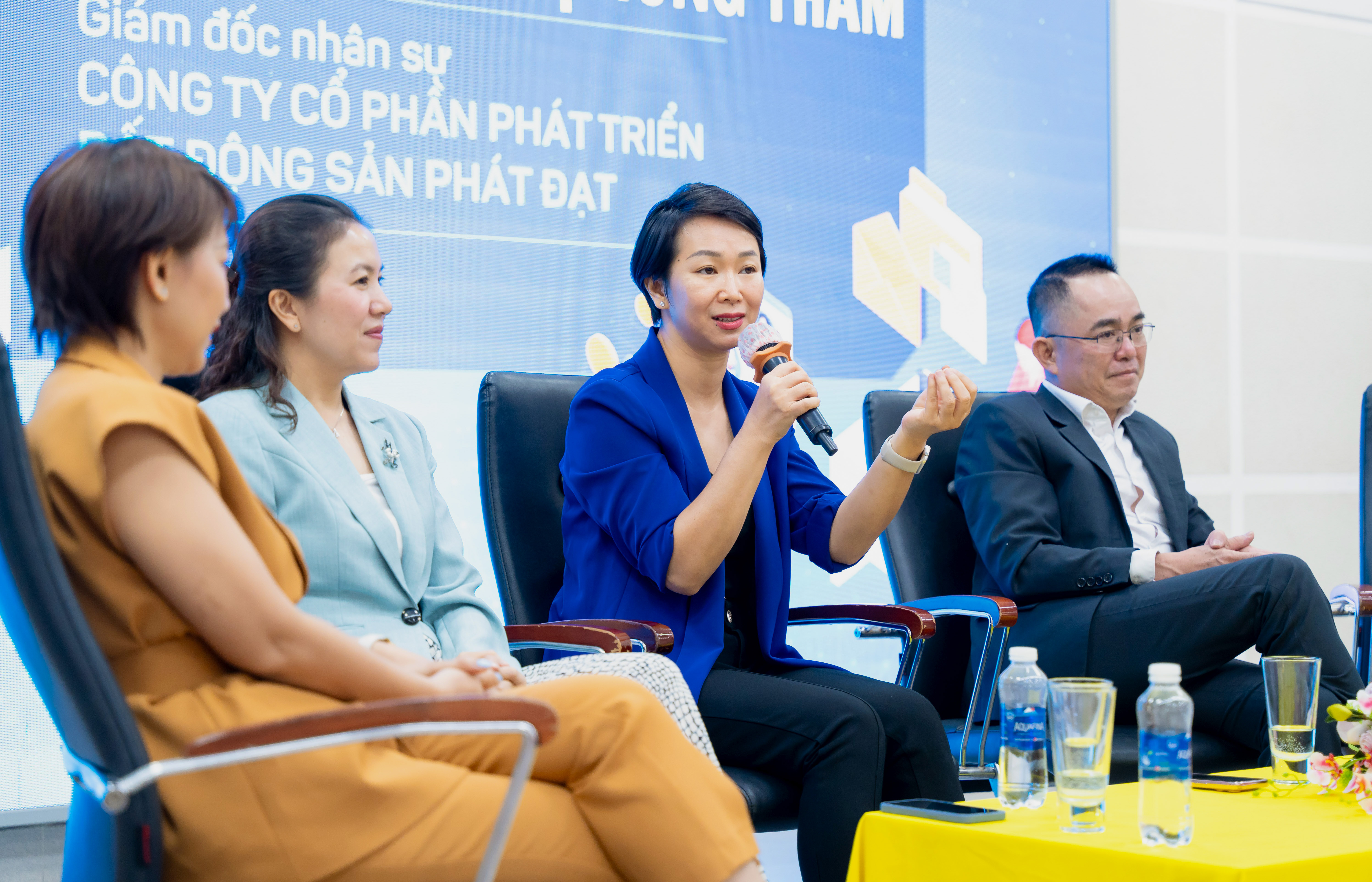 Phat Dat pays attention to career-oriented activities and seeks potential talent for the corporation
