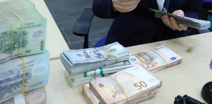 Tăng trưởng tín dụng gây bất ngờ ngay từ đầu năm