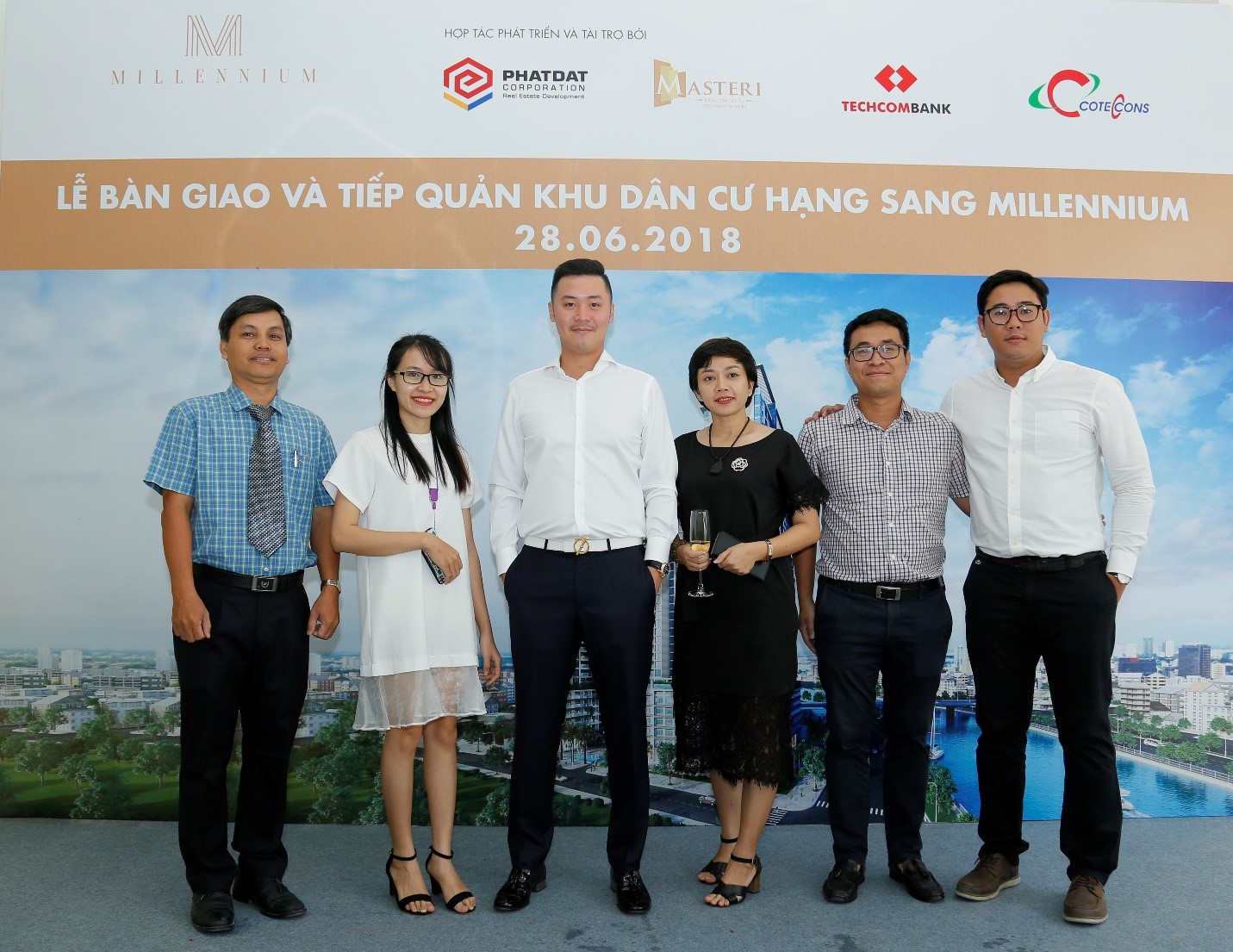 nguyen-tan-danh-phat-dat-corp4.jpg